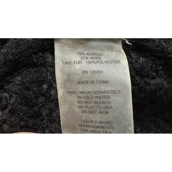 Keren Hart Sz M Long Duster Sweater Cardigan Black Faux Fur Collar NEW - Picture 3 of 12